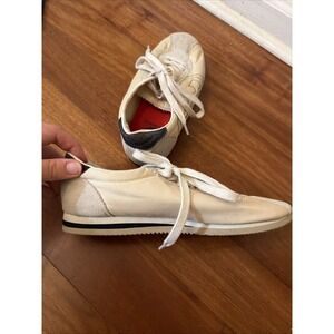 Tory Burch Fashion Sneakers Womens Size 7M Cream Tan Suede Logo Lace Up 22128527